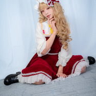 フランドール『東方Project』／モデル：もり、撮影：Jon