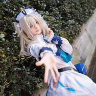 バーバラ『原神』／モデル：山田叶夢、撮影：乃木章