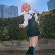 髏々宮カルタ『妖狐×僕SS』／モデル：璃都(ritsu)、撮影：tama