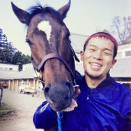 「エルコン」の育成にも携わった元競馬関係者が「ウマ娘」のレースに感動!「いいね」2万超えツイートの背景に迫る─「スズカの描き方に愛情を感じる」