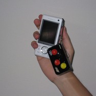 俺より強い奴は出てきたか？！「ストリートファイターIV コマンド入力式リアルアクションボイス携帯ストラップ」を触ってみた