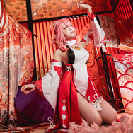 八重神子『原神』／モデル：箱ネコ、撮影：乃木章