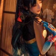 シー『アークナイツ』／モデル：探偵莉莉