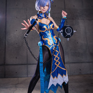 レム（チャイナドレスver.）『Re:ゼロから始める異世界生活』／モデル：箱ネコ、撮影：乃木章