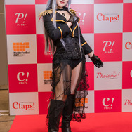 ブラックロベリア『その着せ替え人形は恋をする』／モデル：鳥海かう、撮影：tama