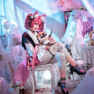 シャマレ『アークナイツ』／モデル：花崎まくら