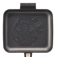 『遊戯王』の「強欲な壺」がホットサンドメーカーに！毎朝2枚ドローしたくなる、人気商品