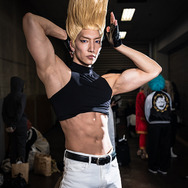 二階堂紅丸『ザ・キング・オブ・ファイターズ』／モデル：AKIHITO、撮影：乃木章