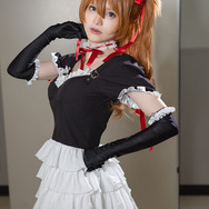 アスカ（ゴスロリ）『新世紀エヴァンゲリオン』／モデル：赤木クロ、撮影：乃木章