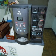 『Ghostwire: Tokyo』の「作り込まれたコンビニ」がすごい！ 見た目だけでなく店内アナウンスにも注目