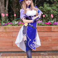 リサ『原神』／モデル：ハリヤ、撮影：tama