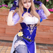 リサ『原神』／モデル：ハリヤ、撮影：tama