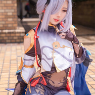 申鶴『原神』／モデル：一条はな、撮影：tama