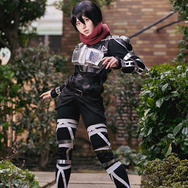 ミカサ・アッカーマン『進撃の巨人』／モデル：凸守たかね