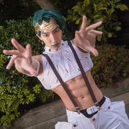 岸辺露伴『ジョジョの奇妙な冒険』／モデル：AKIHITO