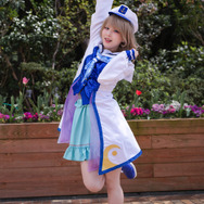 渡辺曜『ラブライブ！サンシャイン!!』／モデル：こまり野、撮影：tama