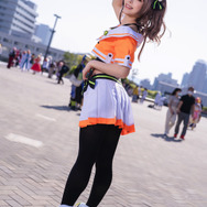 夏色まつり「ホロライブ」／モデル：山中おくら、撮影：tama