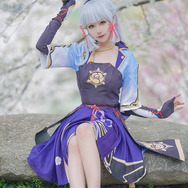 神里綾華『原神』／モデル：Momoko葵葵