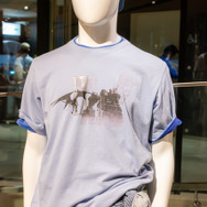 ユニクロ「FF35周年UT」コラボ、フォトレポート！限定の「コンプリートボックス」や『FF7R』でクラウドが乗ったバイク原寸展示まで