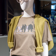 ユニクロ「FF35周年UT」コラボ、フォトレポート！限定の「コンプリートボックス」や『FF7R』でクラウドが乗ったバイク原寸展示まで