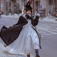 アーミヤ（新聞配達ver.）『アークナイツ』／モデル：二佐Nisa