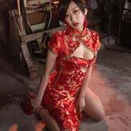 フェンミン／モデル：花宮いのり、撮影：乃木章