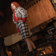 リー・ユンジン／モデル：ゆし、撮影：乃木章