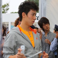 『EA SPORTS グランドスラム テニス』試遊イベントでプロテニスプレーヤー錦織 圭選手がファンと対戦！