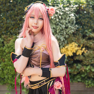 ルカ／モデル：蚊取り線香、撮影：乃木章