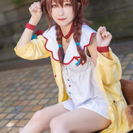 戌神ころね【ホロライブ】／モデル：月野のあ、撮影：乃木章