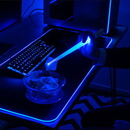 食卓でもゲーム愛を表現！光る「ゲーミング箸」が販売開始