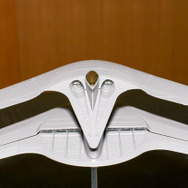 『エースコンバット』コトブキヤ1/144「X-49 ナイトレーベン」プラモデルレビュー!巨大で特異なフォルムを体感出来る魅惑のキットで「挟まっちまった」も試した