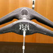 『エースコンバット』コトブキヤ1/144「X-49 ナイトレーベン」プラモデルレビュー!巨大で特異なフォルムを体感出来る魅惑のキットで「挟まっちまった」も試した