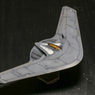 『エースコンバット』コトブキヤ1/144「X-49 ナイトレーベン」プラモデルレビュー!巨大で特異なフォルムを体感出来る魅惑のキットで「挟まっちまった」も試した