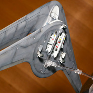 『エースコンバット』コトブキヤ1/144「X-49 ナイトレーベン」プラモデルレビュー!巨大で特異なフォルムを体感出来る魅惑のキットで「挟まっちまった」も試した