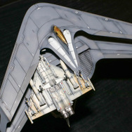 『エースコンバット』コトブキヤ1/144「X-49 ナイトレーベン」プラモデルレビュー!巨大で特異なフォルムを体感出来る魅惑のキットで「挟まっちまった」も試した