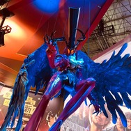 「ペルソナ25thフェス」展覧会アルセーヌ立像（C）ATLUS（C）SEGA All rights reserved.