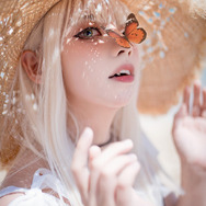 海辺のネコ／モデル：横川是川崽