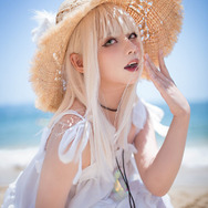 海辺のネコ／モデル：横川是川崽