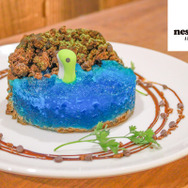 A Nessie Surfaces!!! ケーキ