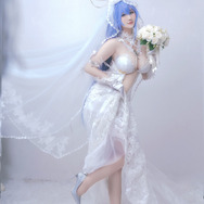 ニュージャージー（ケッコン衣装「スノーブライドラブ」）『アズールレーン』／モデル：Ruby蘸酱美美