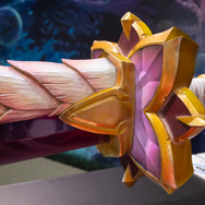 『モンハン』原寸大で「狐刀カカルクモナキ」を再現したら、約150kgに！「堺市」コラボ展示でハンターの凄さを実感