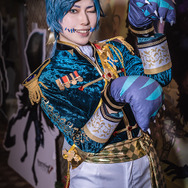 傭兵ナワーブ（チェシャ猫の衣装）／女将