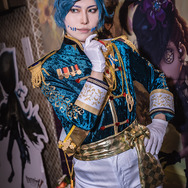 傭兵ナワーブ（チェシャ猫の衣装）／女将