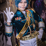 傭兵ナワーブ（チェシャ猫の衣装）／女将