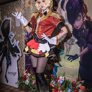 踊り子マルガレータ（調教師の衣装）／モデル：日向ひま