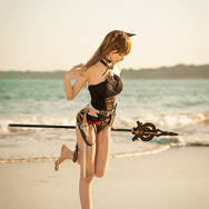 スカイフレア『アークナイツ』／モデル：まゆろん、撮影：Toumi（@Toumi_pi）