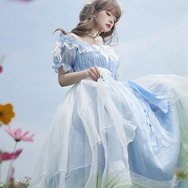 椿山物语 /モデル：小野汀、撮影：世理月（Weibo：@世理月）