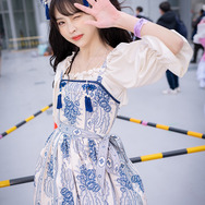 【不軌不軌】露凝香／モデル：緩苺