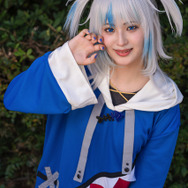 がうる・ぐら「ホロライブ」／モデル：みおり、撮影：tama